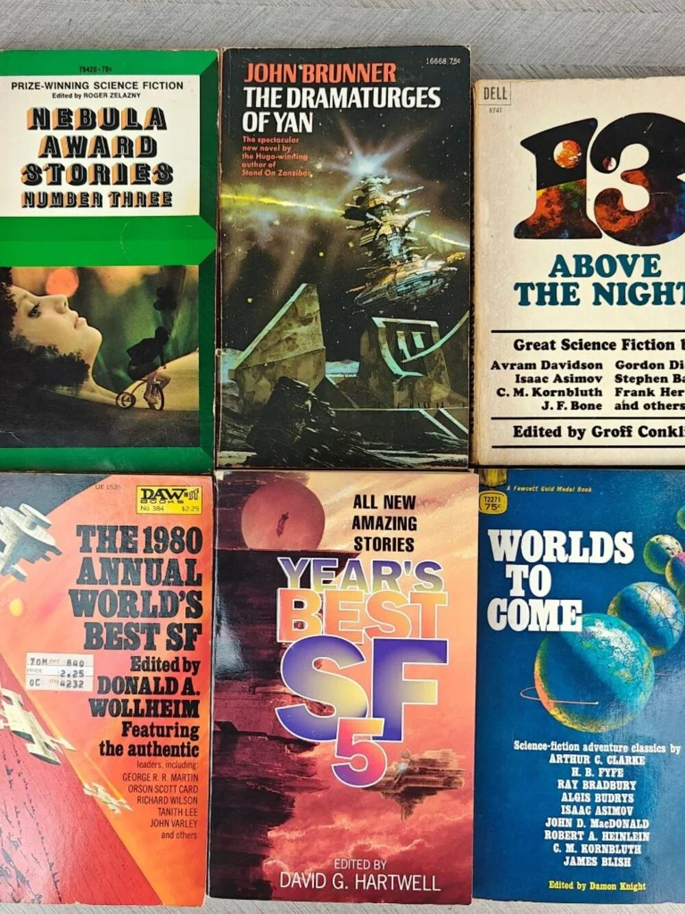 Vintage Science Fiction Paperback Lot Of 30 Books Asimov Heinlein Silverberg